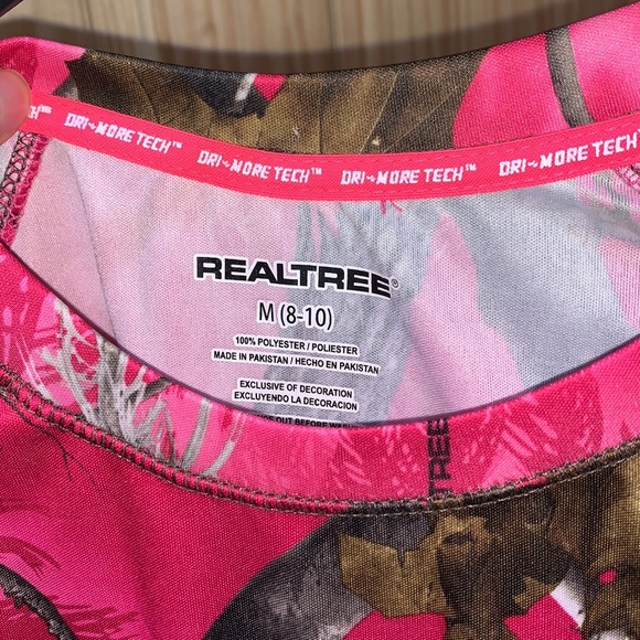 ⭐️ Realtree pink camouflage Dri-more tech shirt/top size M 8-10 - Picture 3 of 3